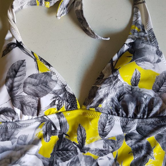 Swimwear Tank Top Bathing Suit Size Small - Picture 2 of 4